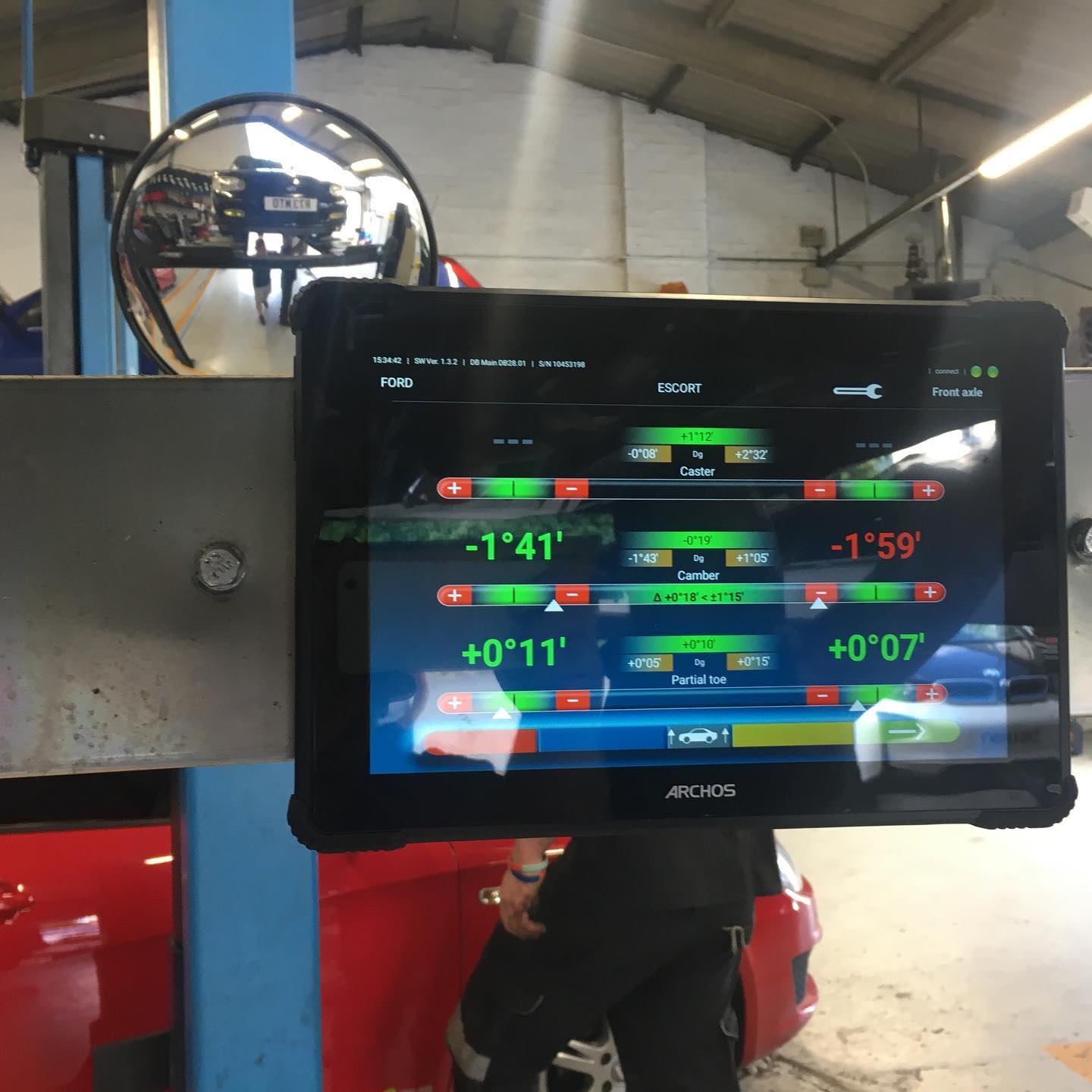 Wheel alignment Ford Escort - maintenance Milton Keynes