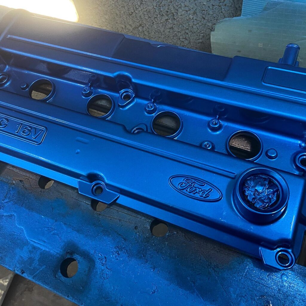 Ford Zetec 16V valve cover painted electric blue, engine detailing by Top Touch Coachworks