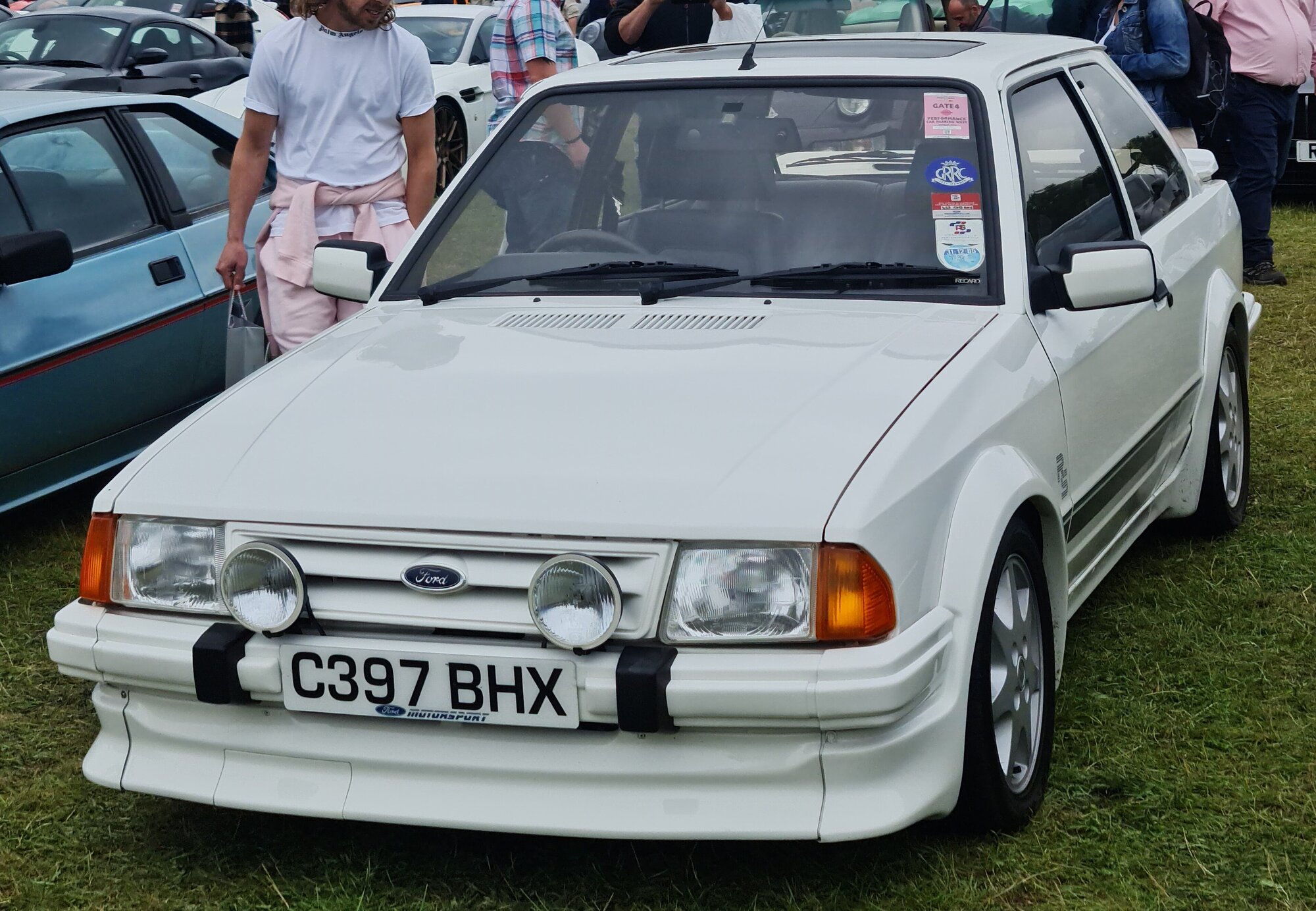 1985 Ford Escort RS Turbo Series 1 in factory Diamond White — the white-only homologation S1, 1.6 CVH turbo, 132 bhp